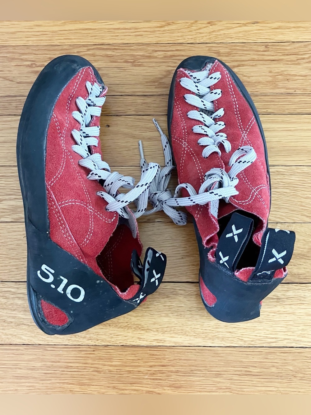 Five Ten 5.10 Coyote Red Stealth C4 Lace-Up Suede Rock Climbing Shoes 9 42